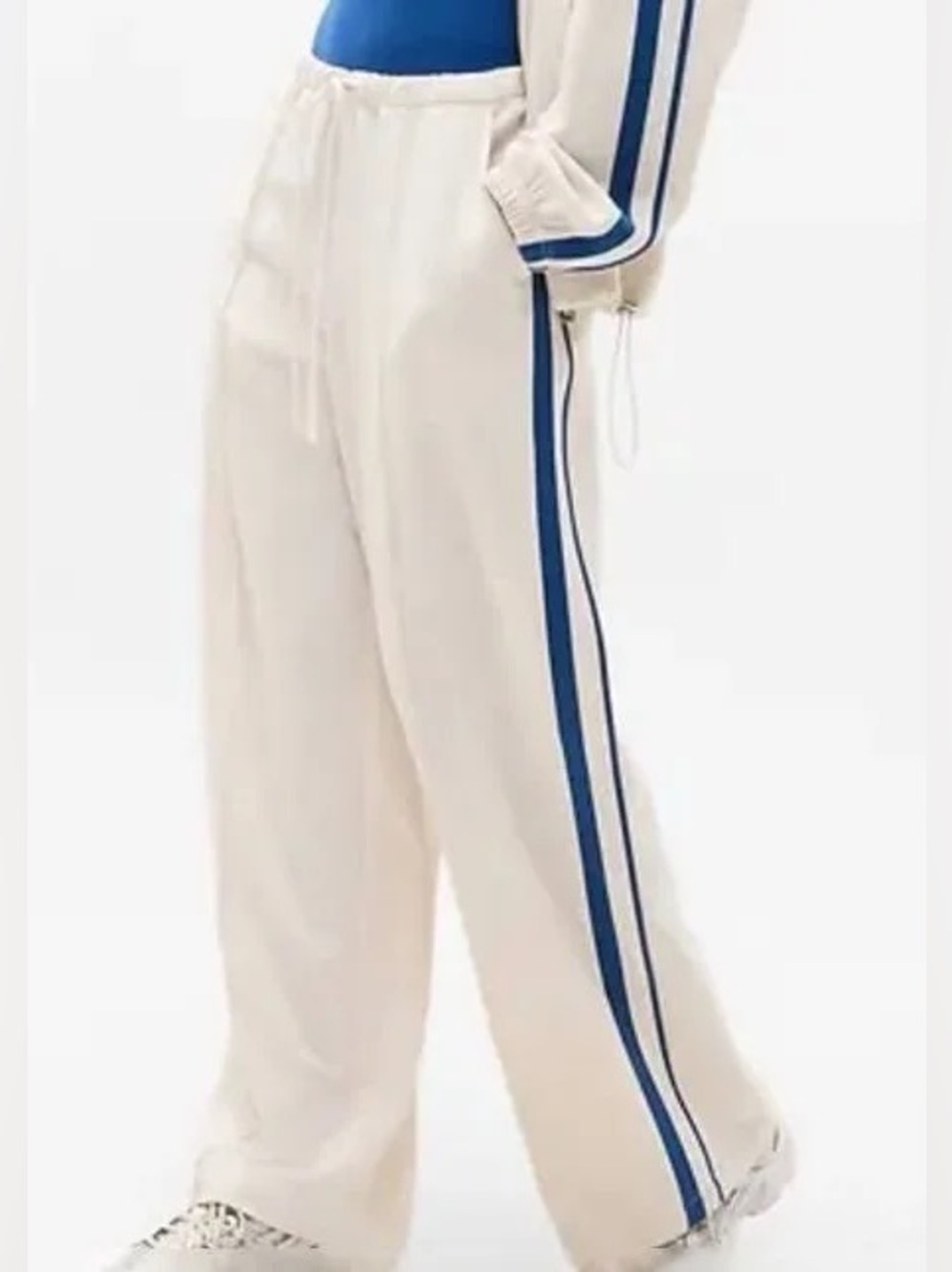 Athleta new women Small MVP Mid Rise Side Stripe track Pants cream blue